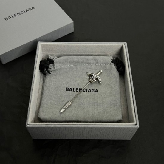 BALENCIAGA Balenciaga brooch 2023SS spring limited eternal classic BALENCIAGA Balenciaga brooch 2023SS spring limited eternal classic