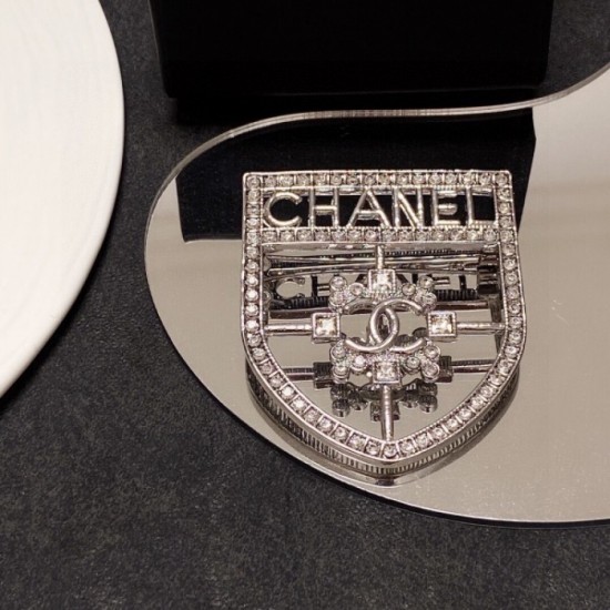 2023SS Brooch Finished in a sexy style CHANEL Chanel 2023SS Brooch Finished in a sexy style CHANEL Chanel