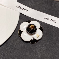 2023SS brooch A popular item that has been used for several years CHANEL Chanel