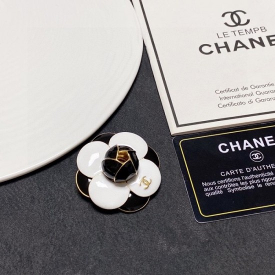 2023SS brooch A popular item that has been used for several years CHANEL Chanel 2023SS brooch A popular item that has been used for several years CHANEL Chanel