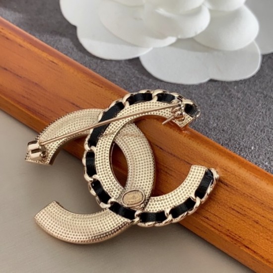 CHANEL Chanel Brooch 2023SS Elegantly feels like summer CHANEL Chanel Brooch 2023SS Elegantly feels like summer