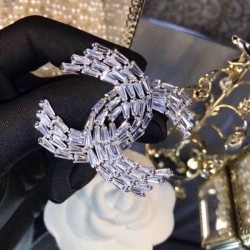 CHANEL Chanel brooch 2023SS Nice summer staple item