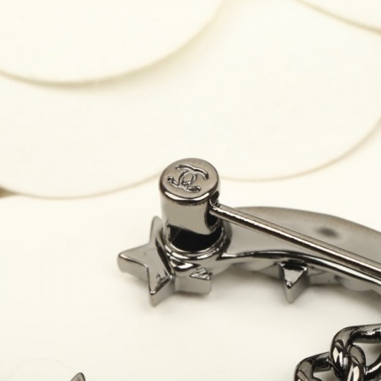 CHANEL Chanel brooch 2023SS attractive up like this year CHANEL Chanel brooch 2023SS attractive up like this year