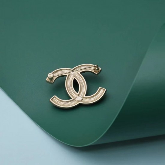 CHANEL Chanel Brooch 2023SS You can buy it now! new CHANEL Chanel Brooch 2023SS You can buy it now! new
