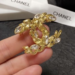 CHANEL Latest advance fashionable logo 2023FW brooch