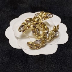 CHANEL Latest advance fashionable logo 2023FW brooch