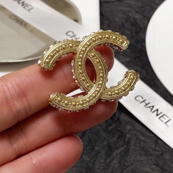 CHANEL CHANEL 2023FW Brooch, a popular brand in Japan CHANEL CHANEL 2023FW Brooch, a popular brand in Japan