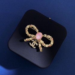 CHANEL CHANEL continues to be popular 2023FW brooch