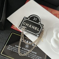 CHANEL Latest advance fashionable logo 2023FW brooch