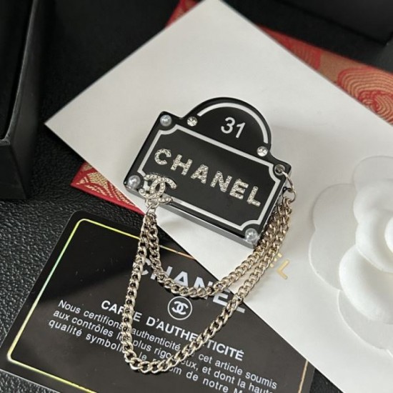 CHANEL Latest advance fashionable logo 2023FW brooch CHANEL Latest advance fashionable logo 2023FW brooch