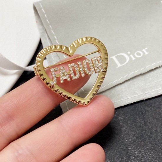 2023SS brooch celebrities are crazy brand new DIOR Dior 2023SS brooch celebrities are crazy brand new DIOR Dior
