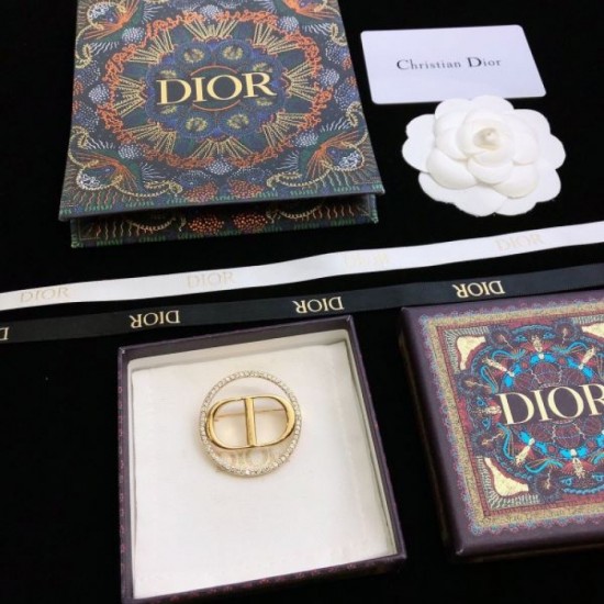 2023FW Brooch DIOR Dior Relaxed atmosphere 2023FW Brooch DIOR Dior Relaxed atmosphere
