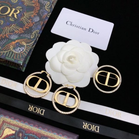 2023FW Brooch DIOR Dior Relaxed atmosphere 2023FW Brooch DIOR Dior Relaxed atmosphere