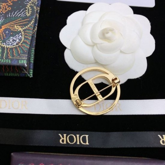 2023FW Brooch DIOR Dior Relaxed atmosphere 2023FW Brooch DIOR Dior Relaxed atmosphere
