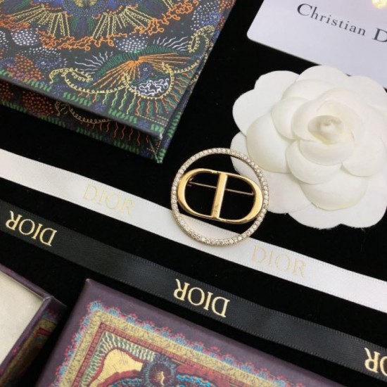 2023FW Brooch DIOR Dior Relaxed atmosphere 2023FW Brooch DIOR Dior Relaxed atmosphere