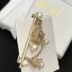 DIOR This season's trend item 2023FW brooch DIOR This season's trend item 2023FW brooch