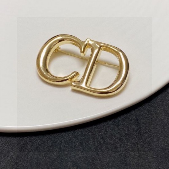 DIOR Dior continues to be popular 2023FW brooch DIOR Dior continues to be popular 2023FW brooch
