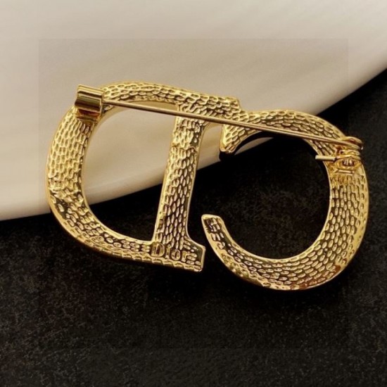 DIOR Dior continues to be popular 2023FW brooch DIOR Dior continues to be popular 2023FW brooch