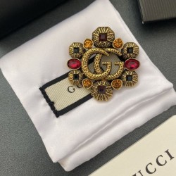 2023FW Brooch GUCCI Gucci Used by celebrities and celebrities