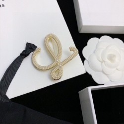 LOEWE Loewe brooch 2023SS Enjoy the latest summer style