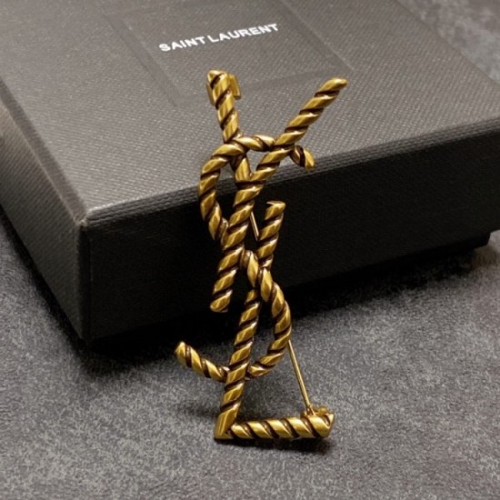 YSL Yves Saint Laurent Brooch 2023SS Big trend of the year YSL Yves Saint Laurent Brooch 2023SS Big trend of the year