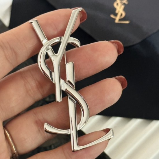 YSL Yves Saint Laurent Brooch 2023SS Unique Design YSL Yves Saint Laurent Brooch 2023SS Unique Design