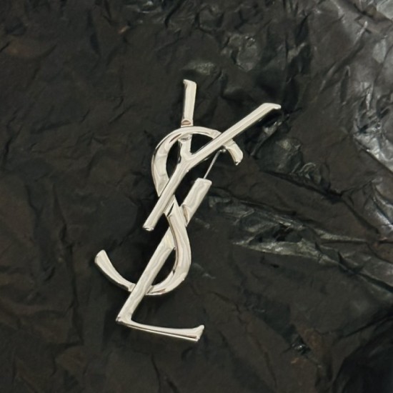 YSL Yves Saint Laurent Brooch 2023SS Unique Design YSL Yves Saint Laurent Brooch 2023SS Unique Design
