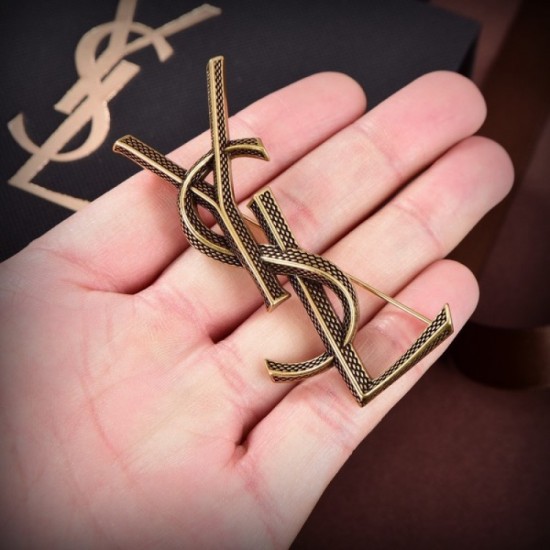 YSL Yves Saint Laurent Brooch 2023SS Pre-order item YSL Yves Saint Laurent Brooch 2023SS Pre-order item