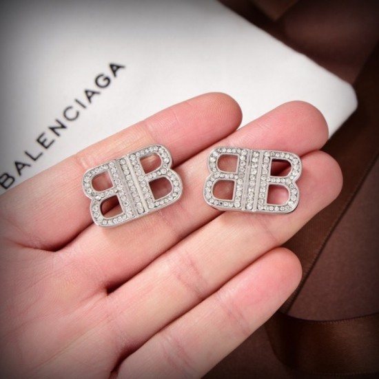 2023SS Earrings This spring new item not to be missed BALENCIAGA Balenciaga 2023SS Earrings This spring new item not to be missed BALENCIAGA Balenciaga