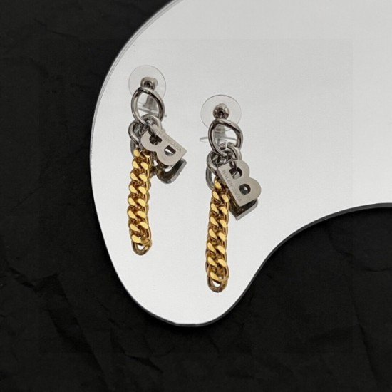 BALENCIAGA Balenciaga Earrings 2023SS now gaining attention BALENCIAGA Balenciaga Earrings 2023SS now gaining attention