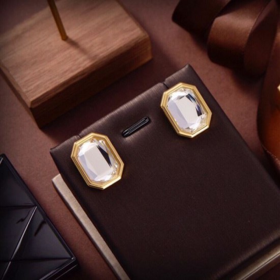 2023FW Earrings BALENCIAGA Balenciaga New masterpiece with high demand 2023FW Earrings BALENCIAGA Balenciaga New masterpiece with high demand