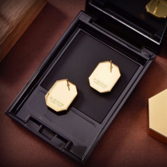 2023FW Earrings BALENCIAGA Balenciaga New masterpiece with high demand 2023FW Earrings BALENCIAGA Balenciaga New masterpiece with high demand