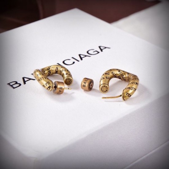 BALENCIAGA Limited Time Sale 2023FW Earrings BALENCIAGA Limited Time Sale 2023FW Earrings