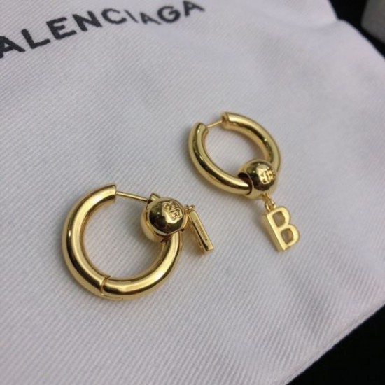 BALENCIAGA Balenciaga continues to sell stupidly 2023FW earrings BALENCIAGA Balenciaga continues to sell stupidly 2023FW earrings
