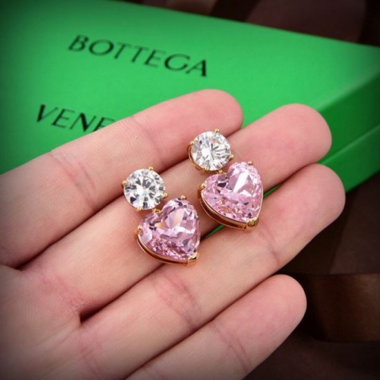 BOTTEGA VENETA Bottega Veneta lowest price challenge! 2023FW earrings BOTTEGA VENETA Bottega Veneta lowest price challenge! 2023FW earrings