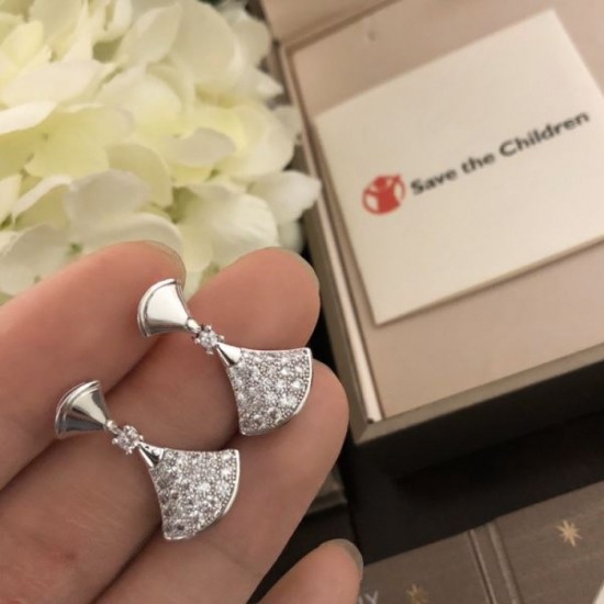 2023FW Earrings BVLGARI You can enjoy it this fall 2023FW Earrings BVLGARI You can enjoy it this fall