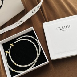 2023SS Earrings Transform into a beautiful outfit CELINE Celine