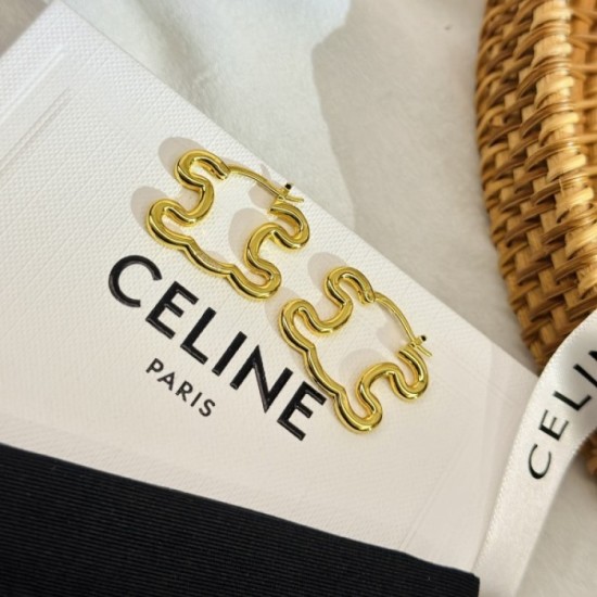 2023SS Earrings Magazine New Spring/Summer Arrival CELINE Celine 2023SS Earrings Magazine New Spring/Summer Arrival CELINE Celine