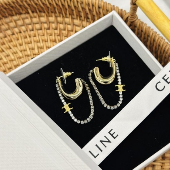 2023SS Earrings Casual and Refreshing CELINE Celine 2023SS Earrings Casual and Refreshing CELINE Celine