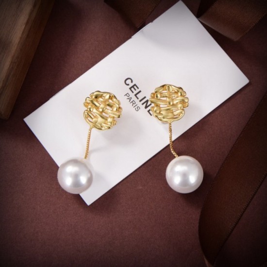 2023SS Earrings Fashionable advanced at once CELINE Celine 2023SS Earrings Fashionable advanced at once CELINE Celine
