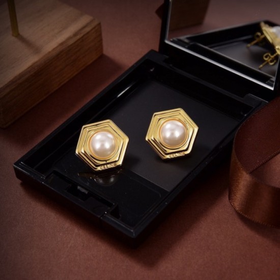 CELINE Celine Earrings 2023SS limited quantity miracle arrival CELINE Celine Earrings 2023SS limited quantity miracle arrival