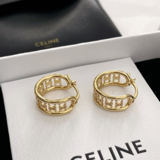 CELINE Celine Earrings 2023SS Spring/Summer latest work sold out inevitable CELINE Celine Earrings 2023SS Spring/Summer latest work sold out inevitable