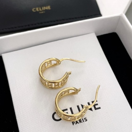 CELINE Celine Earrings 2023SS Spring/Summer latest work sold out inevitable CELINE Celine Earrings 2023SS Spring/Summer latest work sold out inevitable