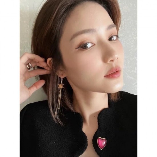 CELINE Celine earrings 2023SS classic popular thin soft CELINE Celine earrings 2023SS classic popular thin soft
