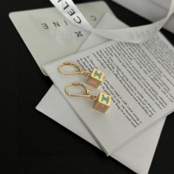 2023FW Earrings CELINE Celine This season has a sense of fashion