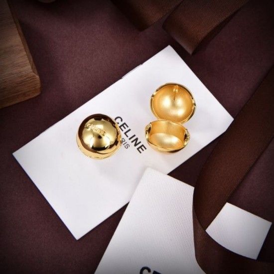 2023FW Earrings CELINE CELINE Feels elegant and autumn-like 2023FW Earrings CELINE CELINE Feels elegant and autumn-like