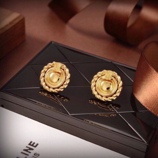 CELINE Celine Limited Edition 2023FW earrings delivered from overseas CELINE Celine Limited Edition 2023FW earrings delivered from overseas