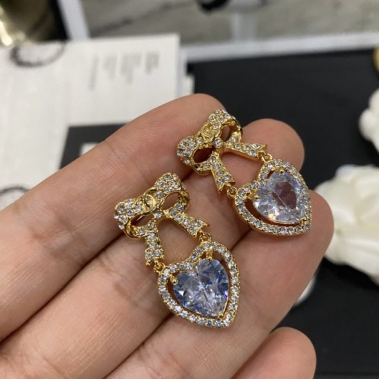 2023SS Earrings People Casual Style CHANEL Chanel 2023SS Earrings People Casual Style CHANEL Chanel