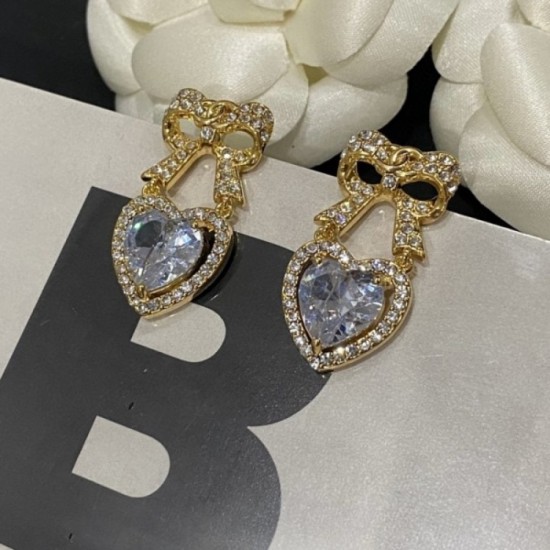 2023SS Earrings People Casual Style CHANEL Chanel 2023SS Earrings People Casual Style CHANEL Chanel