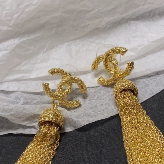 2023SS Earrings A very popular item every year CHANEL Chanel 2023SS Earrings A very popular item every year CHANEL Chanel